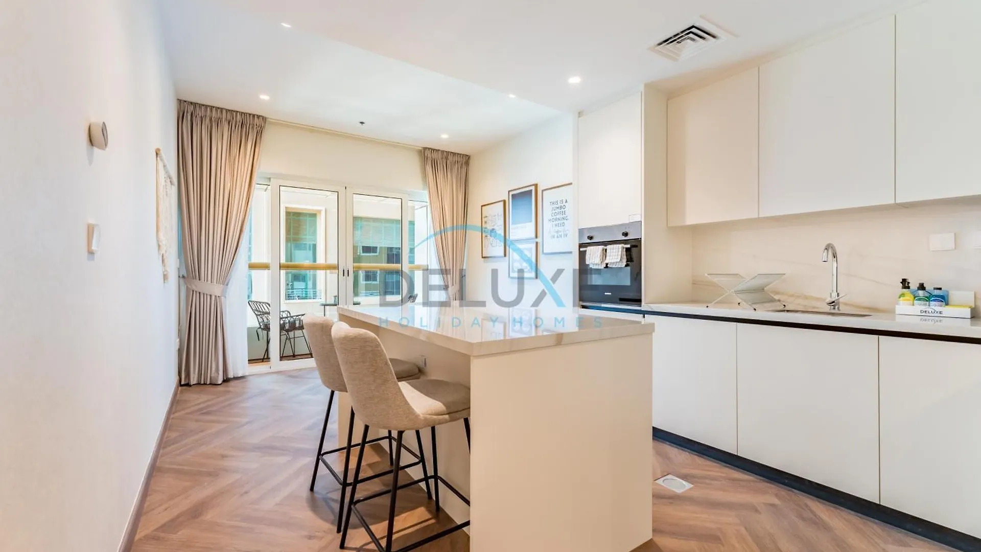 Serene 2Br With Iconic Palm Jumeirah Views, Dubai Marina By Deluxe Holiday Homes 0*,  United Arab Emirates